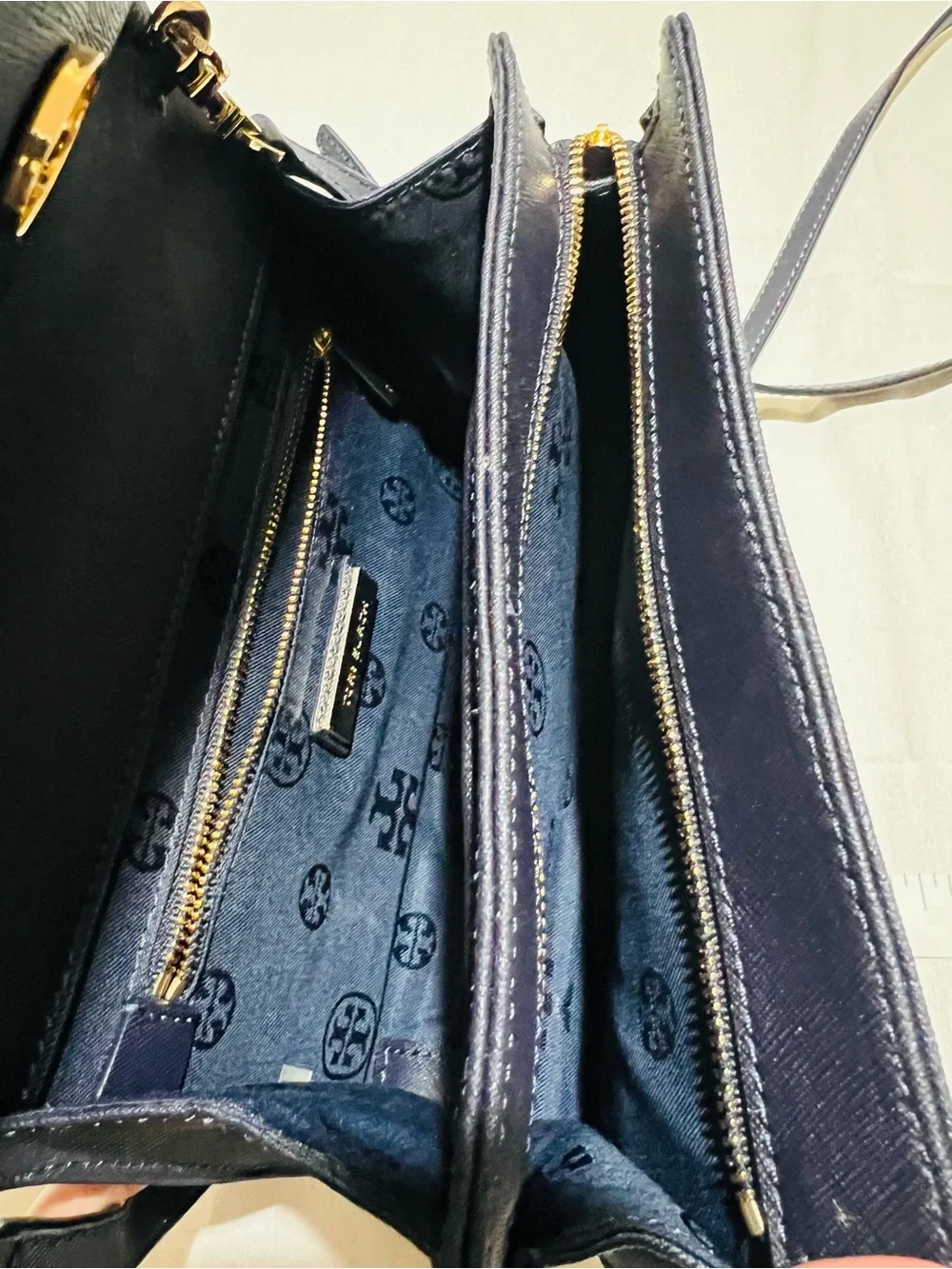 Tory Burch Navy and Cream Woven Crossbody